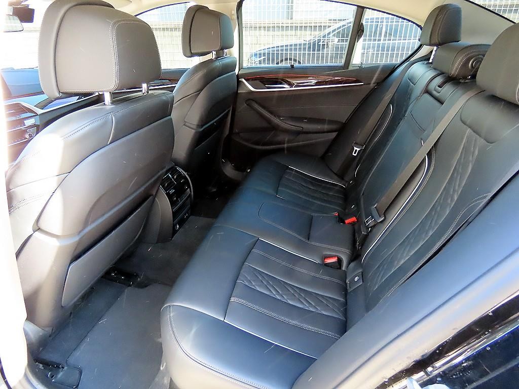 BMW 5시리즈 5시리즈 (G30) 523d xDrive 럭셔리 이미지 6