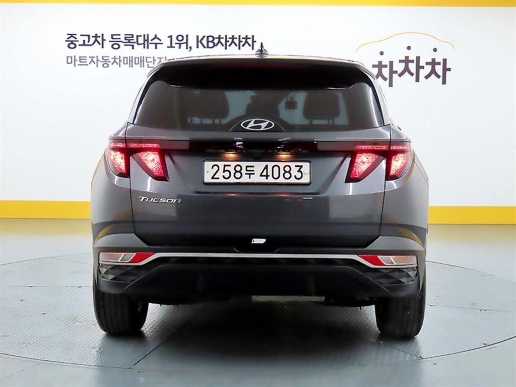 현대 투싼 투싼 (NX4) 디젤 2.0 2WD 모던 이미지 3