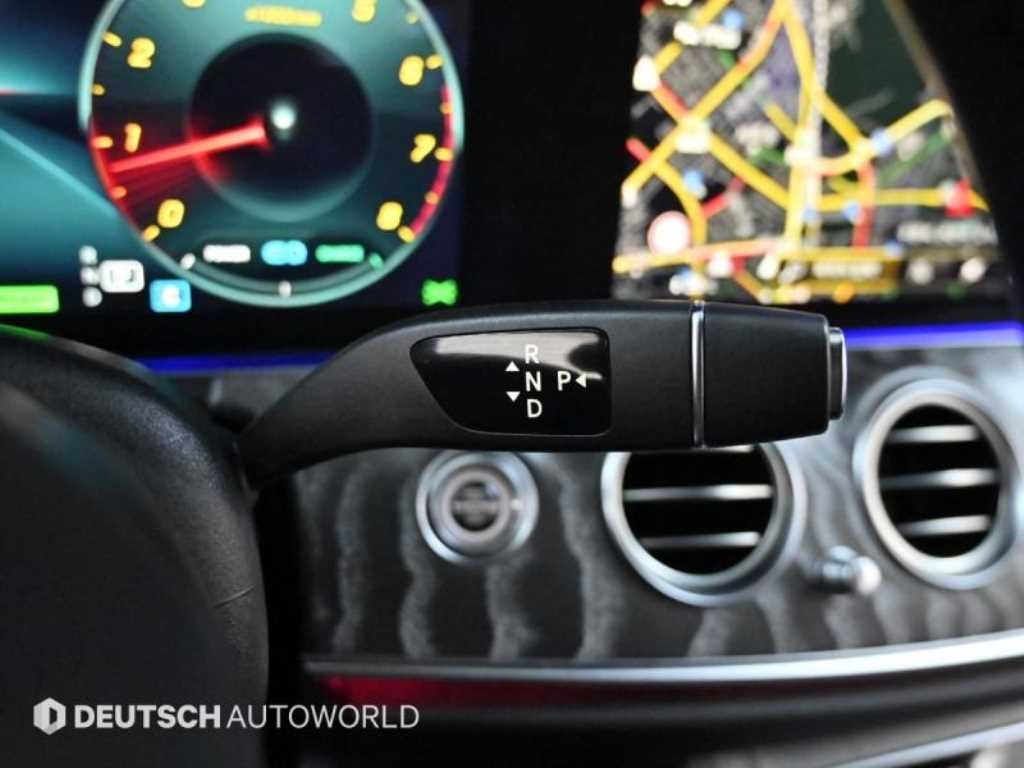 벤츠 E 클래스 E-클래스 W213 E350 4MATIC AMG LINE 이미지 9