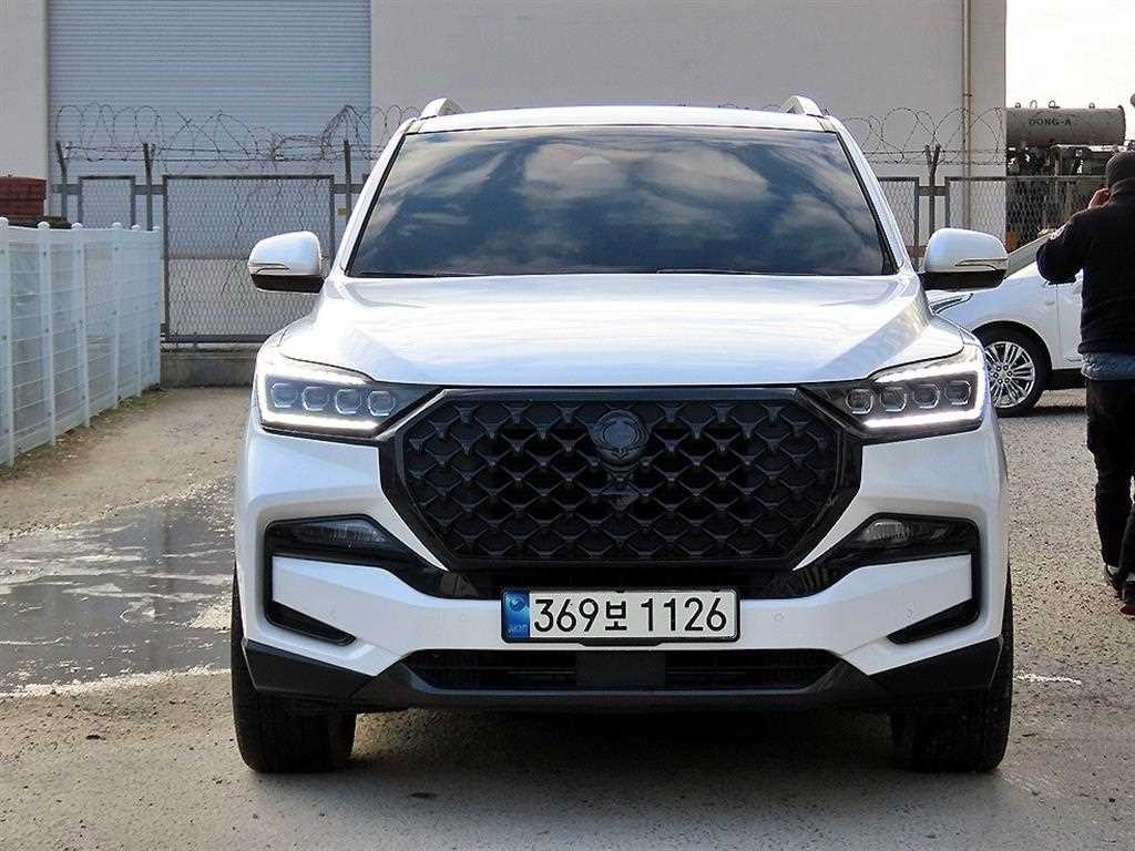 KG모빌리티(쌍용) 렉스턴 올 뉴 렉스턴 (Y450) 디젤 2.2 4WD 더 블랙 이미지 1