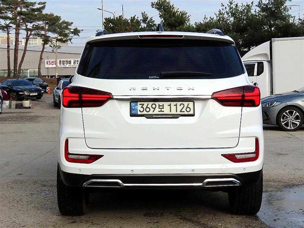 KG모빌리티(쌍용) 렉스턴 올 뉴 렉스턴 (Y450) 디젤 2.2 4WD 더 블랙 이미지 4