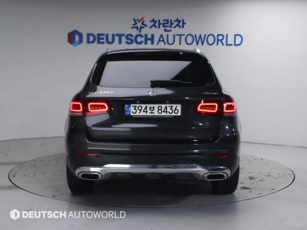 벤츠 GLC 클래스 GLC클래스 X253 GLC 220 d 4MATIC 이미지 4