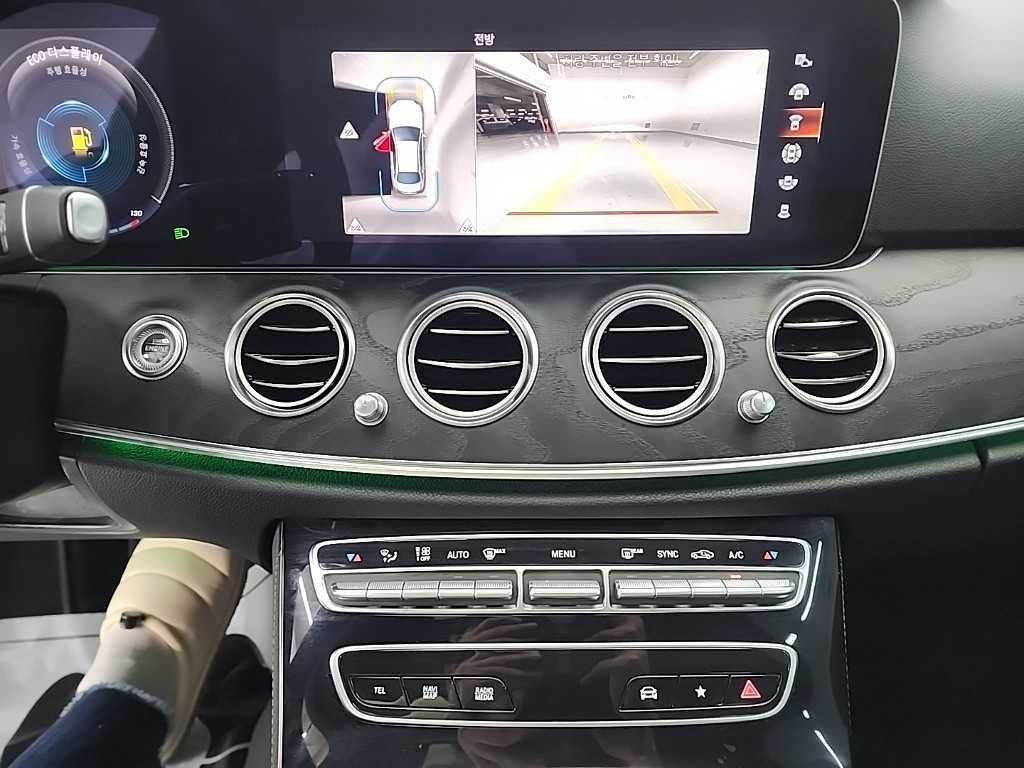 벤츠 E 클래스 E-클래스 W213 E250 아방가르드 이미지 10