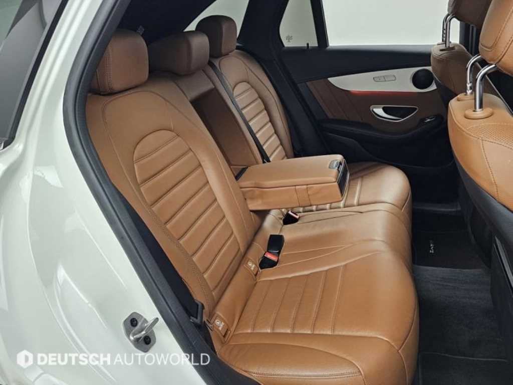 벤츠 GLC 클래스 GLC클래스 X253 GLC 300 e 4MATIC 이미지 12