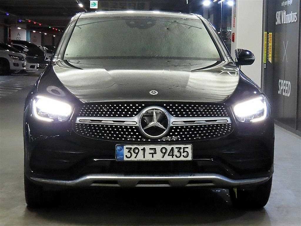 벤츠 GLC 클래스 GLC클래스 X253 GLC 300 e 4MATIC 쿠페 이미지 2