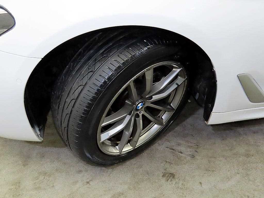BMW 5시리즈 5시리즈 (G30) 520d M 스포츠 스페셜 에디션 이미지 20