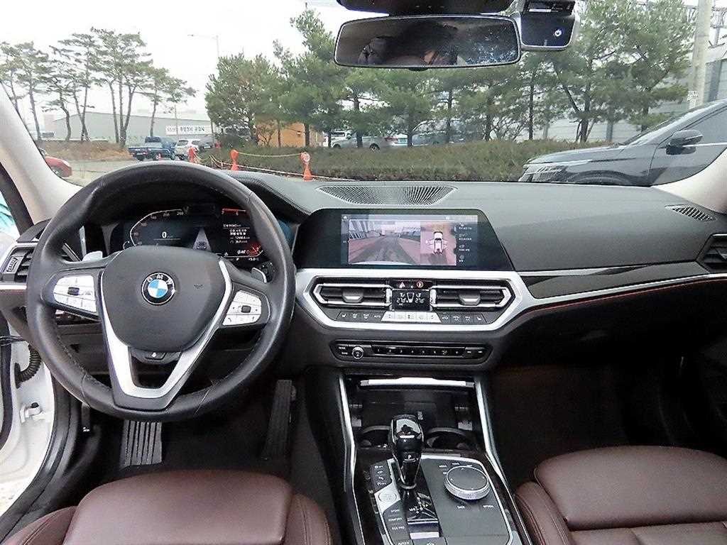 BMW 3시리즈 3시리즈 (G20) 320i 투어링 럭셔리 이미지 7