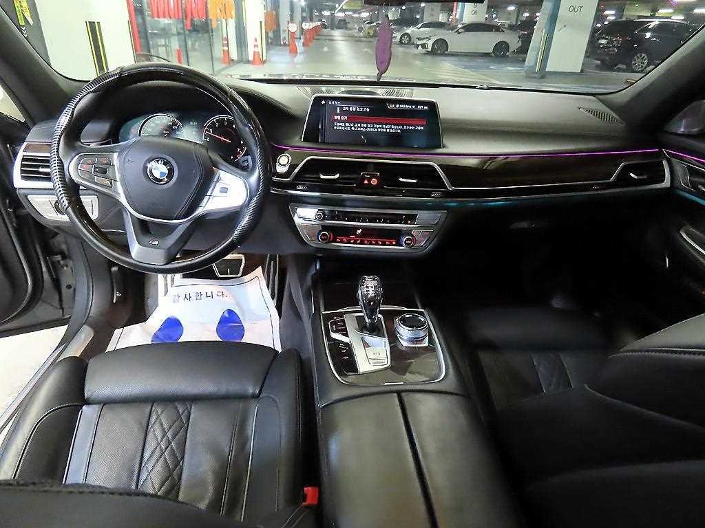 BMW 7시리즈 7시리즈 (G11) 750Li xDrive 이미지 10