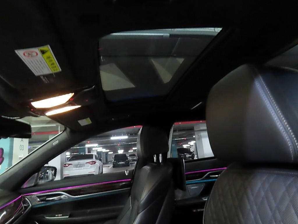 BMW 7시리즈 7시리즈 (G11) 750Li xDrive 이미지 16