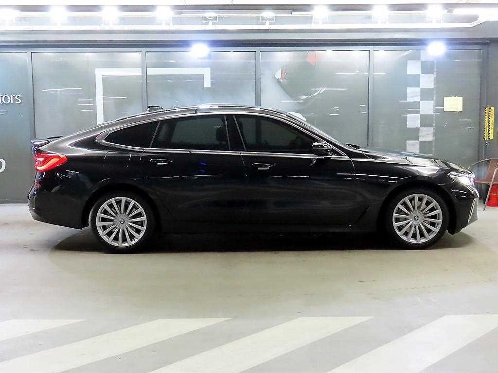 BMW 그란투리스모 6시리즈 GT (G32) 630i xDrive 럭셔리 이미지 3