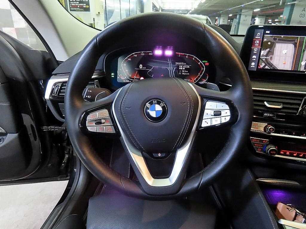 BMW 그란투리스모 6시리즈 GT (G32) 630i xDrive 럭셔리 이미지 8