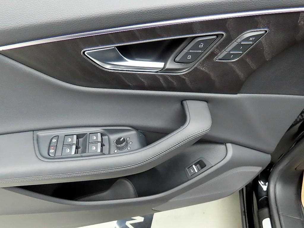 아우디 Q8 45 TDI 콰트로 프리미엄 이미지 11