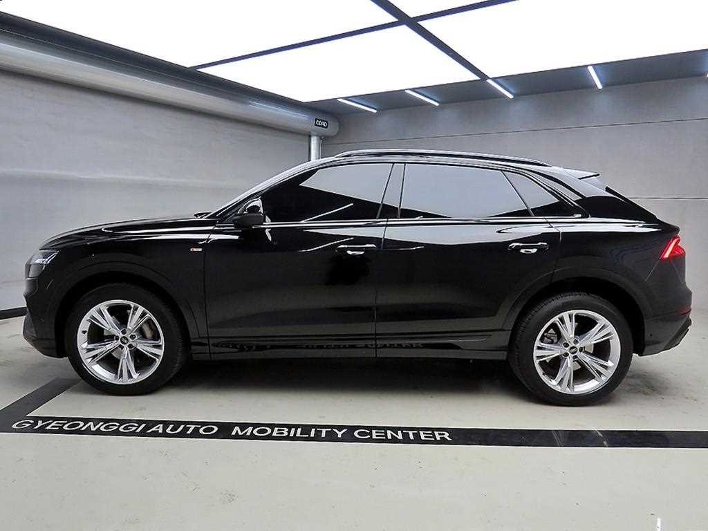 아우디 Q8 45 TDI 콰트로 프리미엄 이미지 4