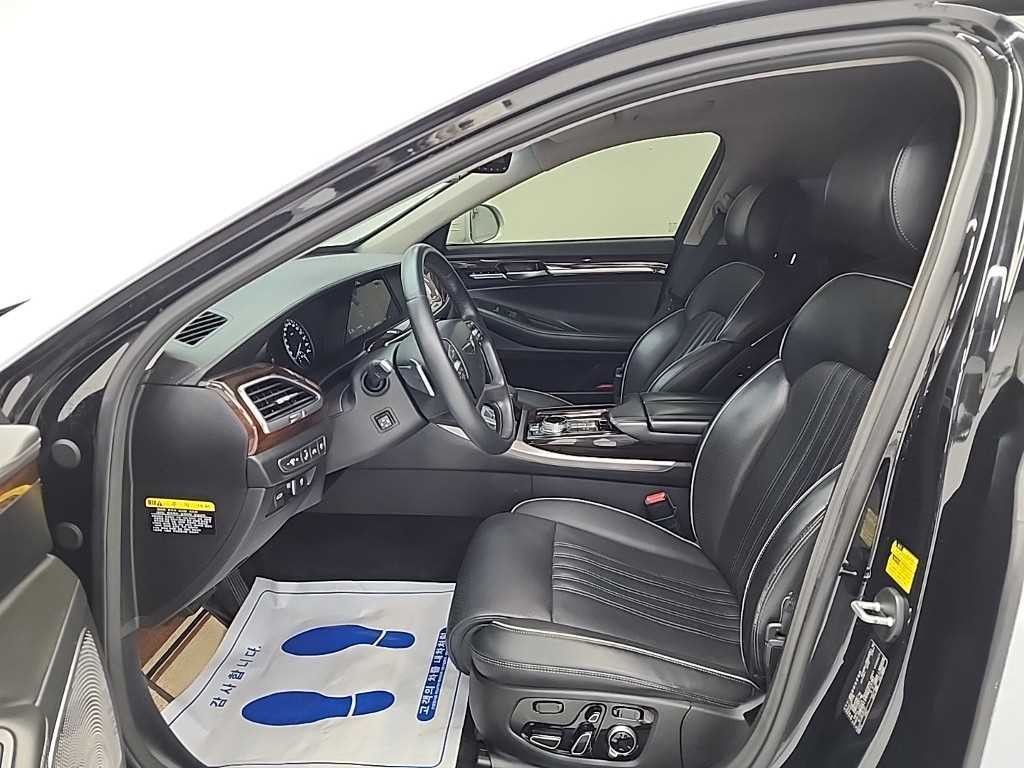 제네시스 EQ900 5.0 GDI AWD 리무진 프레스티지 이미지 11