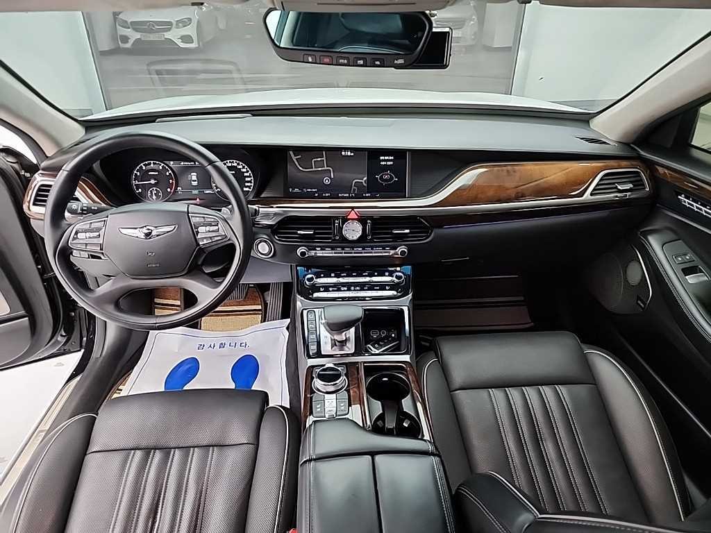 제네시스 EQ900 5.0 GDI AWD 리무진 프레스티지 이미지 7