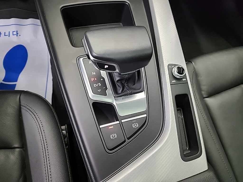아우디 A4 A4 (B9) 40 TFSI 이미지 8