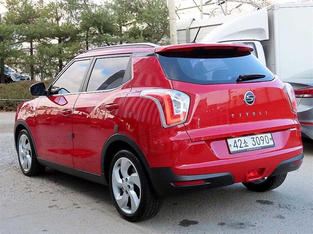 KG모빌리티(쌍용) 티볼리 가솔린 2WD 1.6 VX 이미지 3