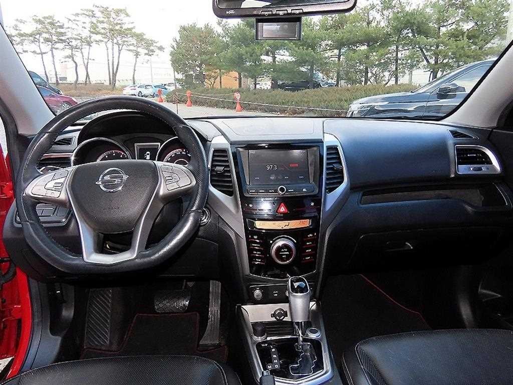 KG모빌리티(쌍용) 티볼리 가솔린 2WD 1.6 VX 이미지 7