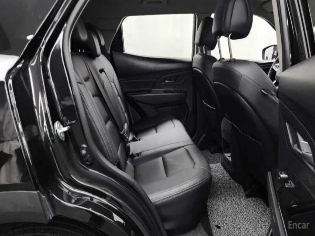 KG모빌리티(쌍용) 코란도 뷰티풀코란도 2WD 가솔린 1.5 C7 이미지 10