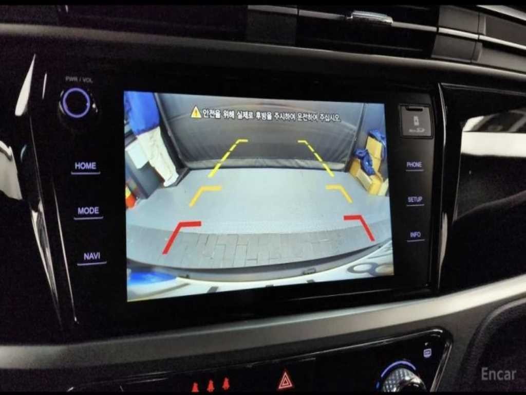 KG모빌리티(쌍용) 코란도 뷰티풀코란도 2WD 가솔린 1.5 C7 이미지 12