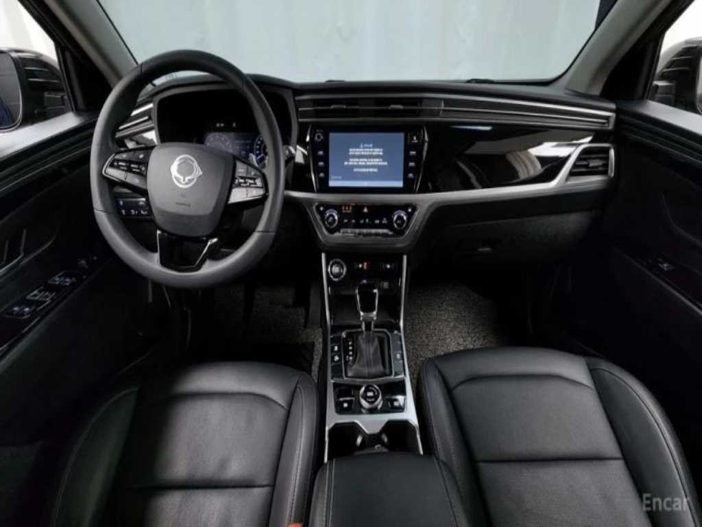 KG모빌리티(쌍용) 코란도 뷰티풀코란도 2WD 가솔린 1.5 C7 이미지 7