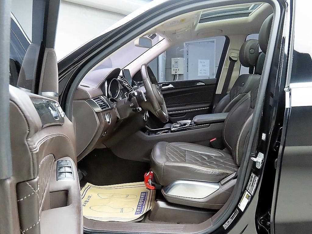 벤츠 GLS 클래스 GLS클래스 X166 GLS500 4MATIC 이미지 5