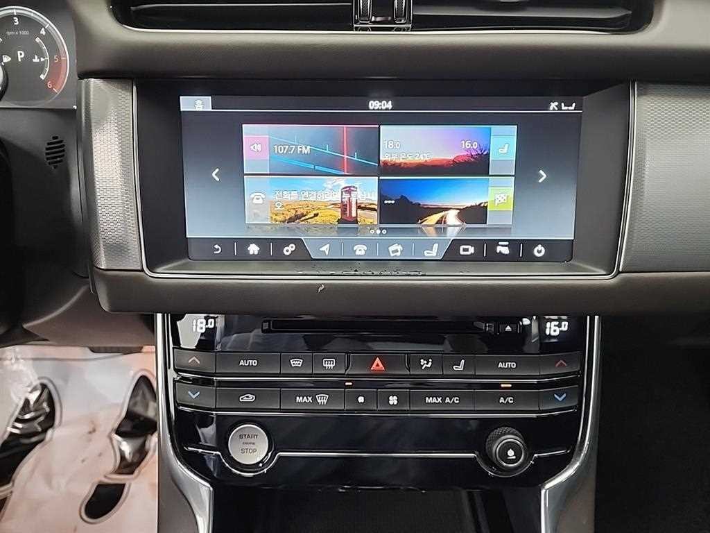 재규어 XF XF(X260) 2.0D 포트폴리오 이미지 12