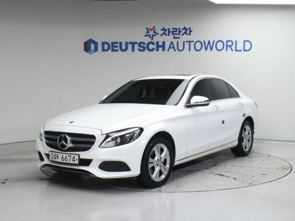 벤츠 C 클래스 C클래스 W205 C220 d 4MATIC 이미지 1