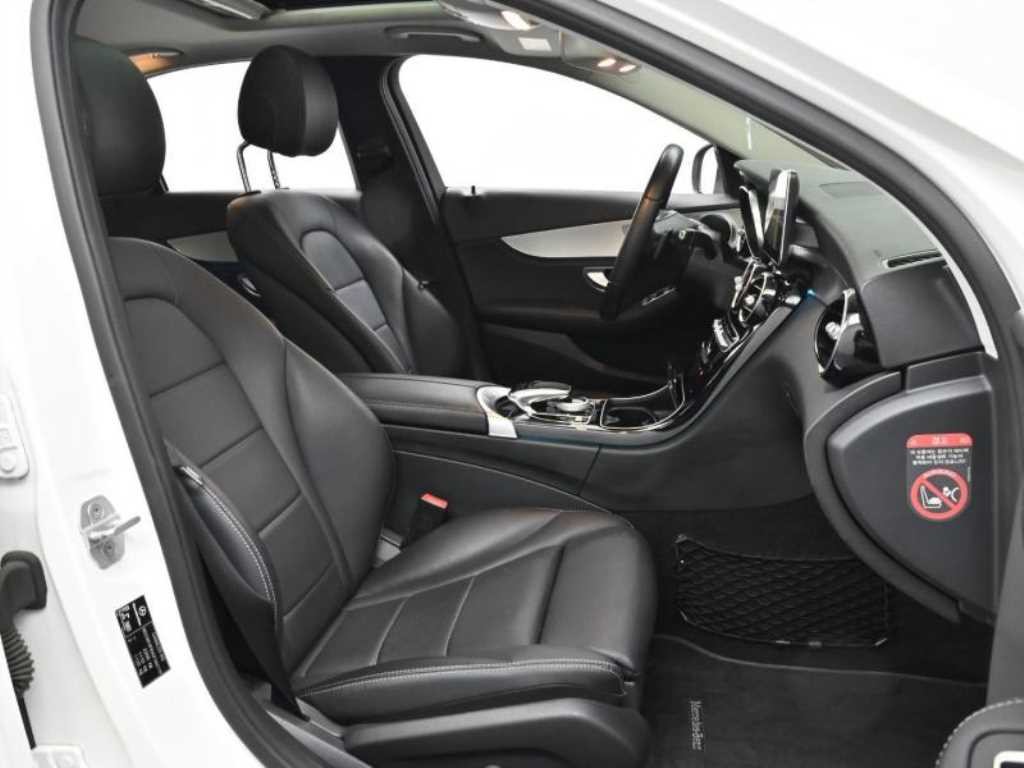 벤츠 C 클래스 C클래스 W205 C220 d 4MATIC 이미지 10