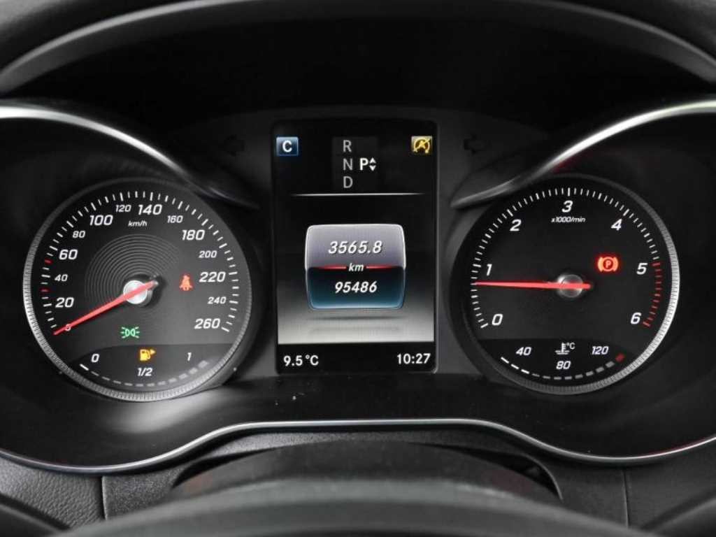 벤츠 C 클래스 C클래스 W205 C220 d 4MATIC 이미지 8