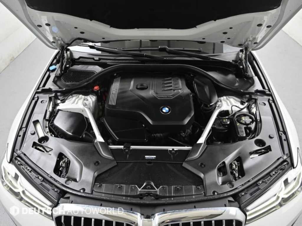 BMW 5시리즈 5시리즈 (G30) 520i 럭셔리 이미지 6