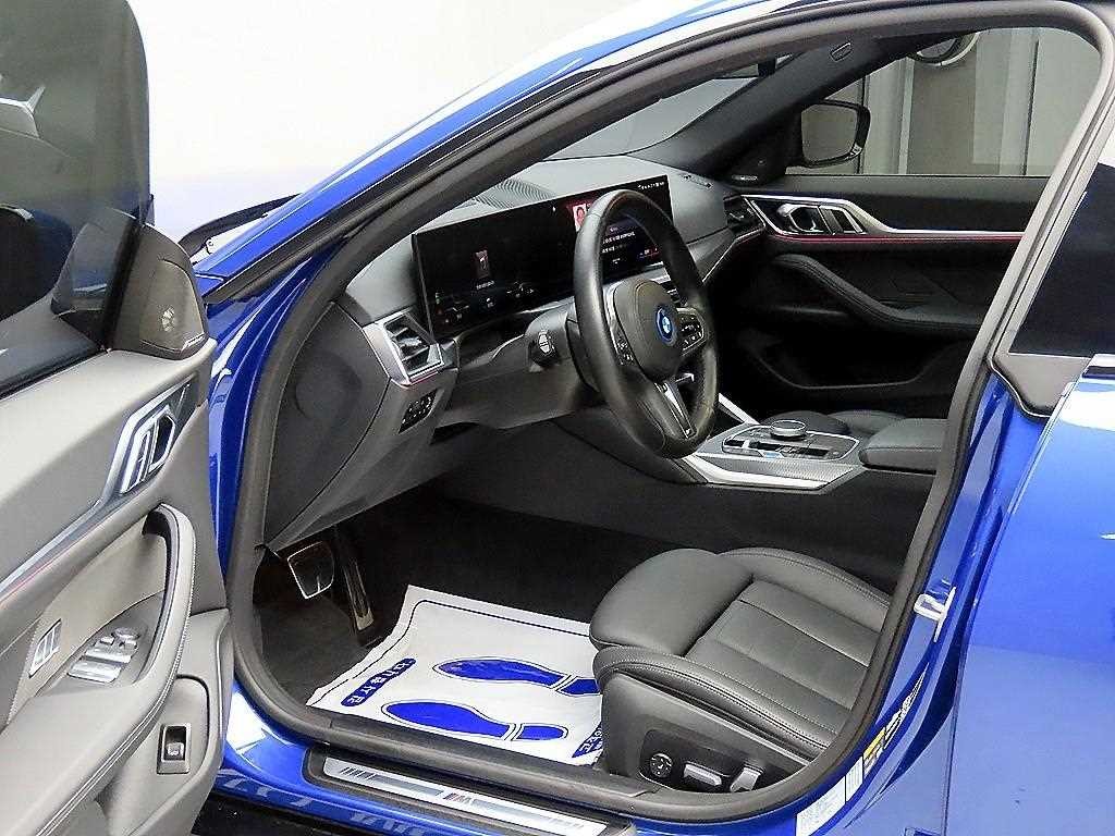 BMW i4 eDrive 40 M 스포츠 프로 이미지 5
