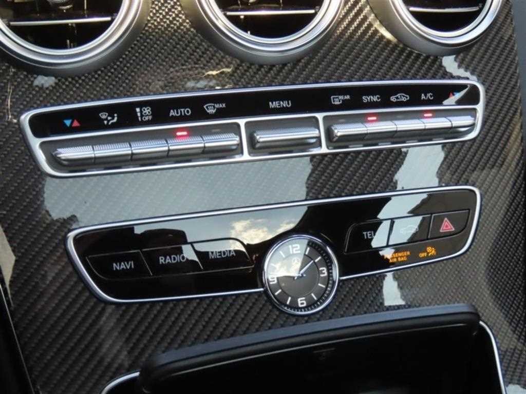 벤츠 C 클래스 C클래스 W205 C43 AMG 4MATIC 쿠페 이미지 8