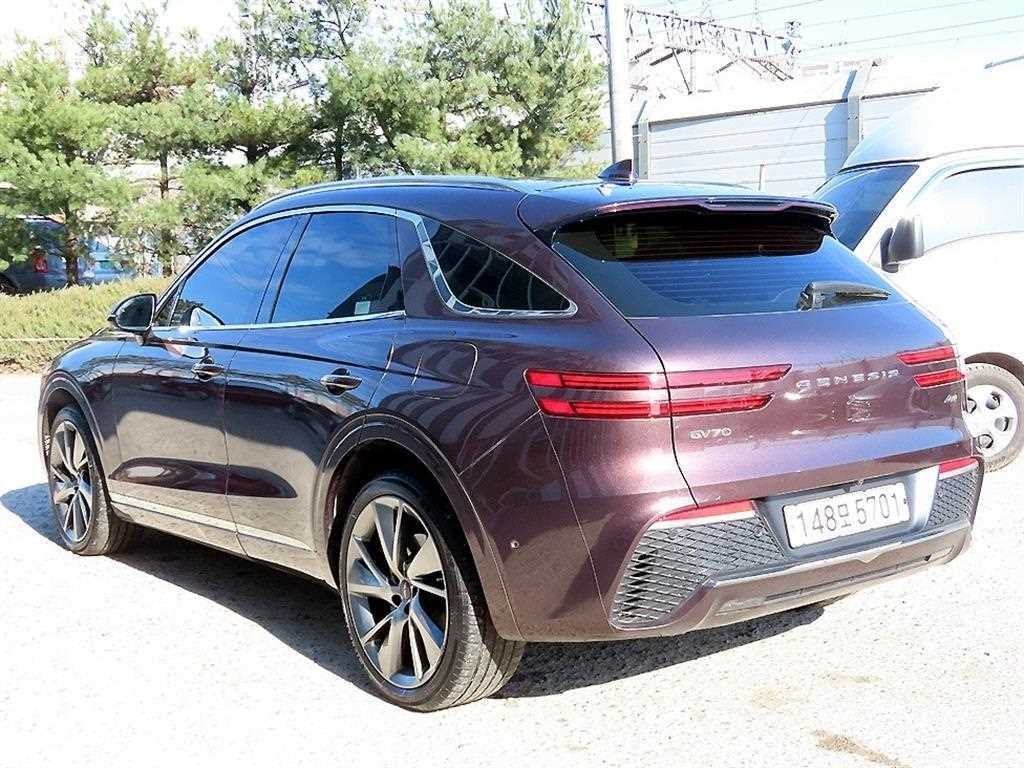제네시스 GV70 2.2 디젤 AWD 이미지 3