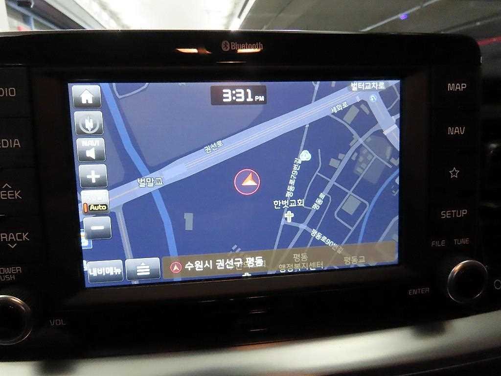 기아 스토닉 디젤 1.6 디럭스 이미지 15