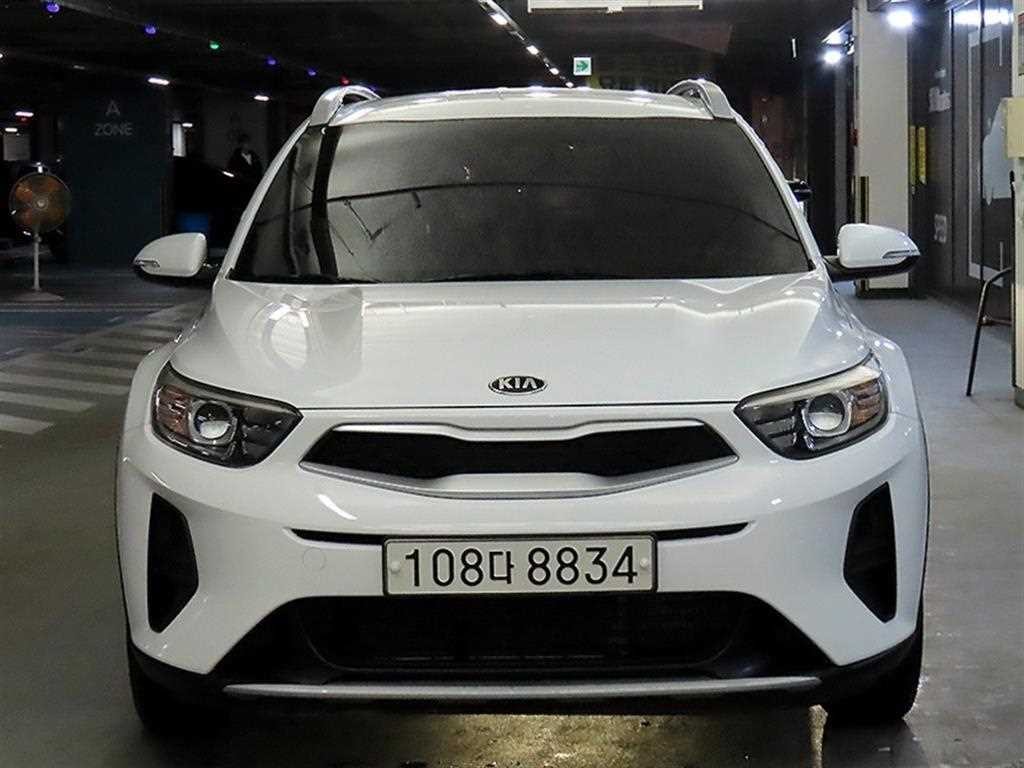 기아 스토닉 디젤 1.6 디럭스 이미지 2