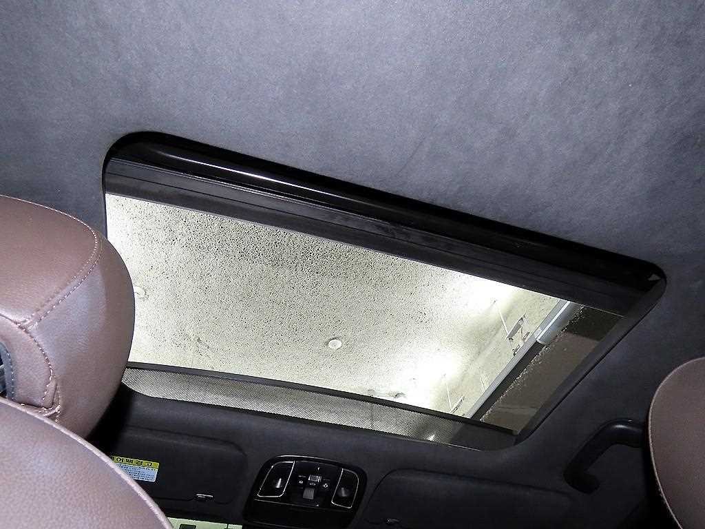 기아 스팅어 가솔린 2.0 터보 2WD 플래티넘 이미지 16