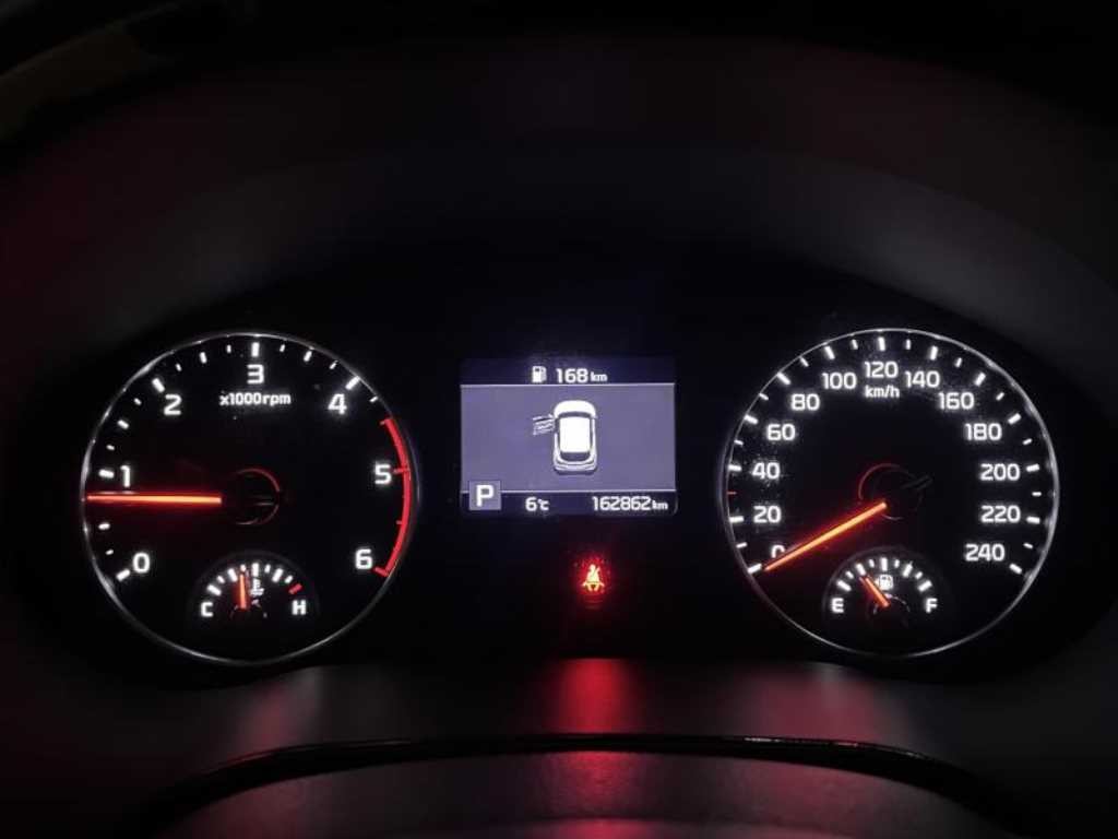 기아 셀토스 디젤 1.6 2WD 노블레스 이미지 8