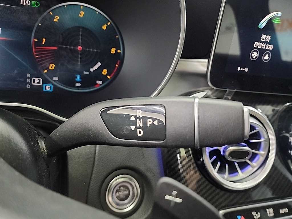 벤츠 GLC 클래스 GLC클래스 X253 GLC 220 d 4MATIC 쿠페 이미지 8