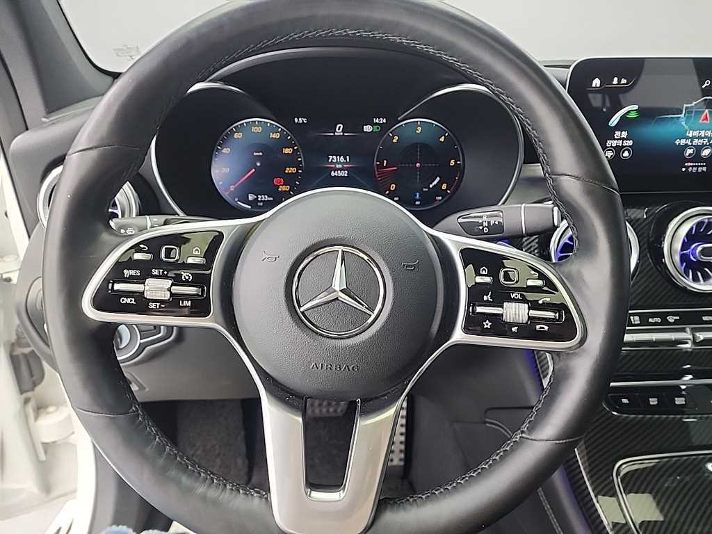 벤츠 GLC 클래스 GLC클래스 X253 GLC 220 d 4MATIC 쿠페 이미지 9