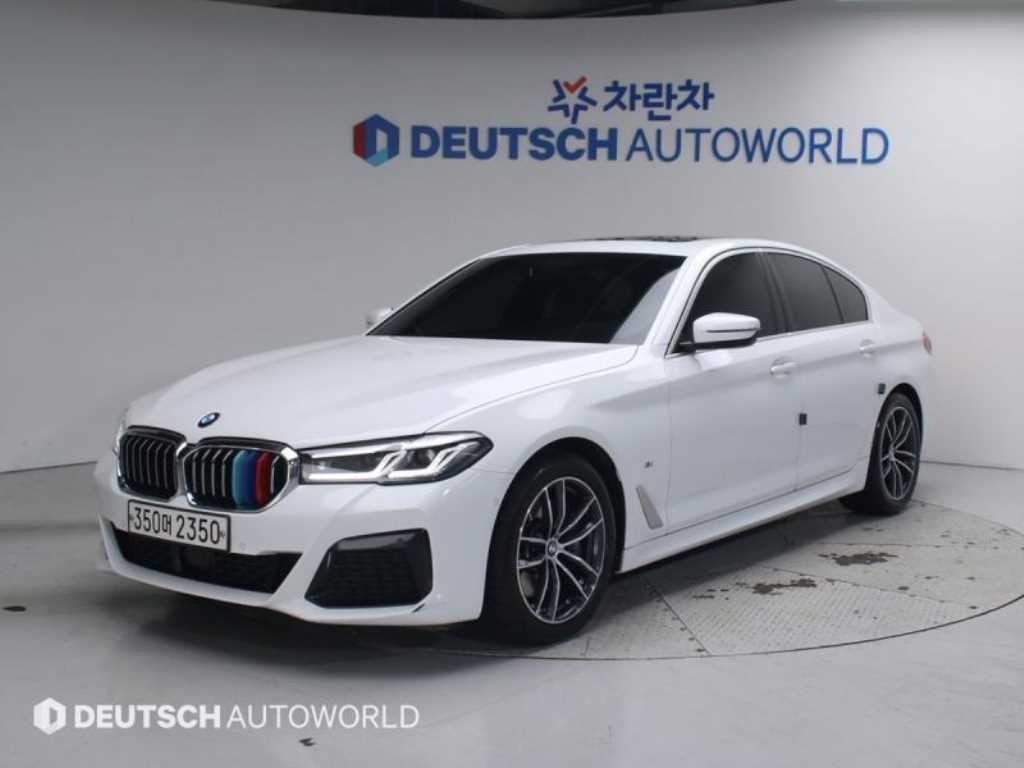 BMW 5시리즈 5시리즈 (G30) 523d M 스포츠 이미지 1