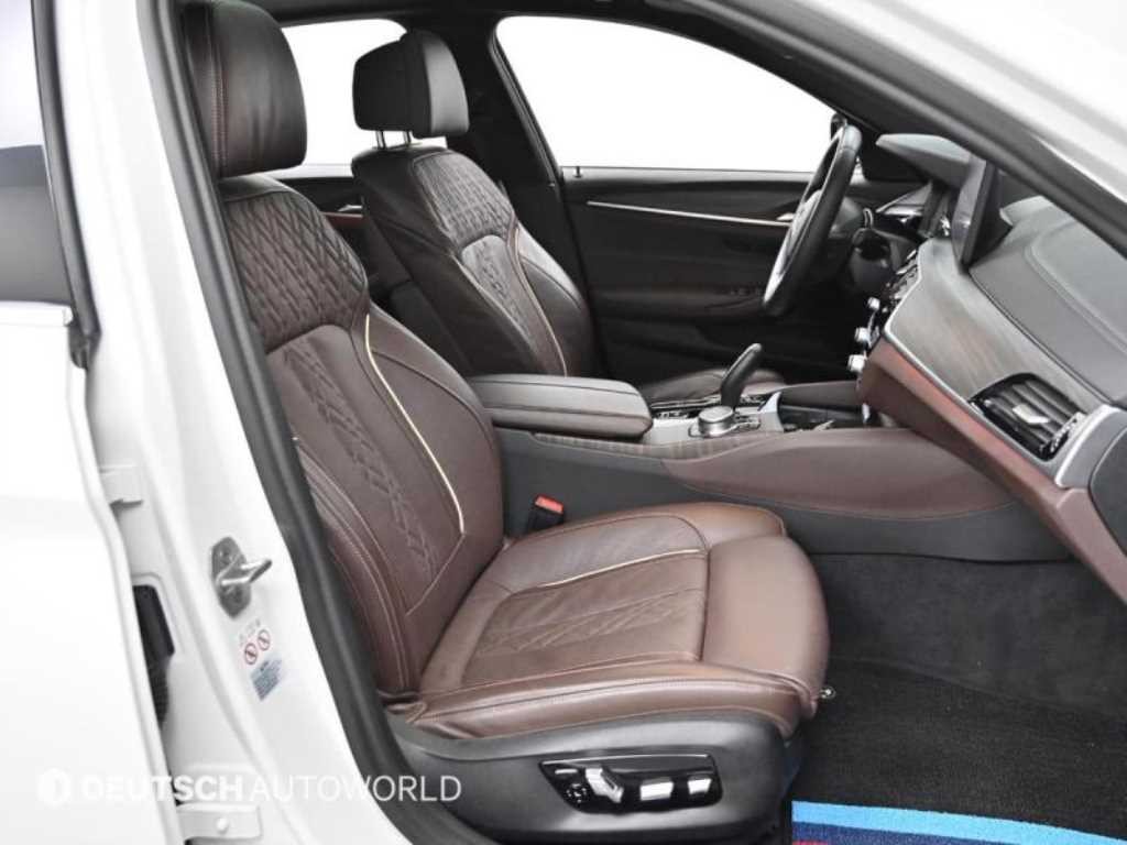 BMW 5시리즈 5시리즈 (G30) 523d M 스포츠 이미지 10