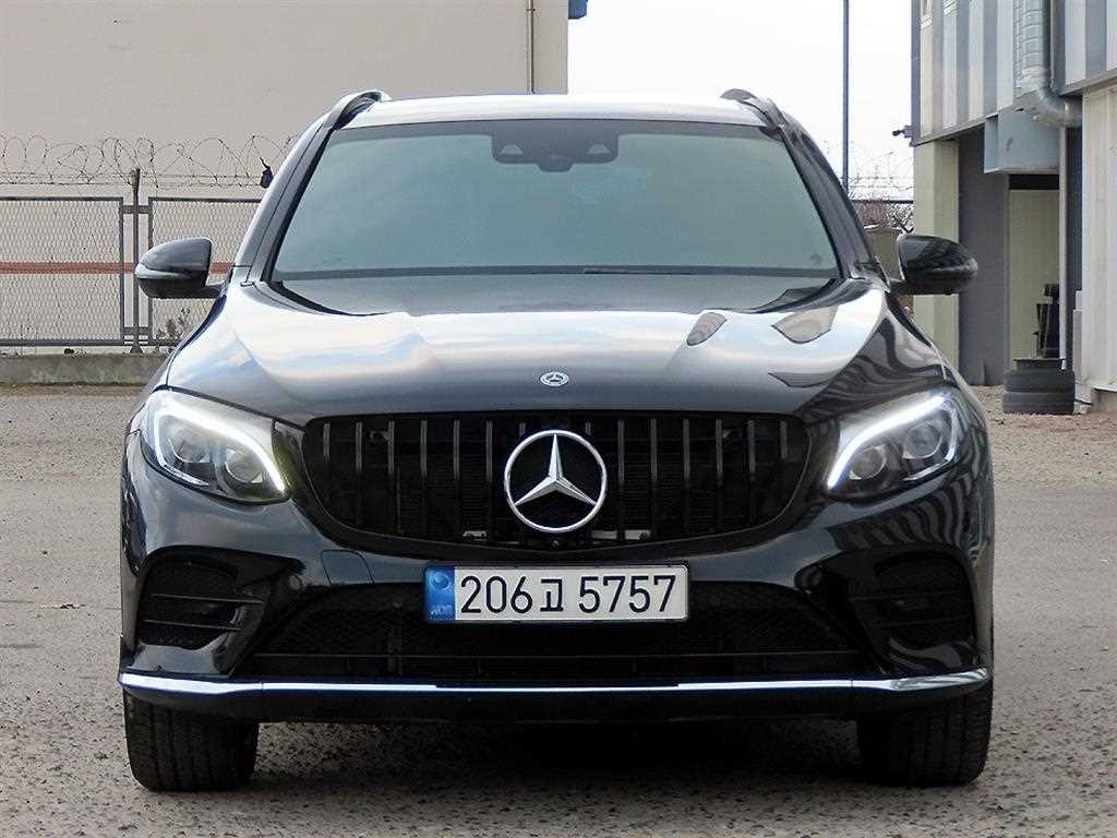 벤츠 GLC 클래스 GLC클래스 X253 GLC 300 4MATIC AMG LINE 이미지 1
