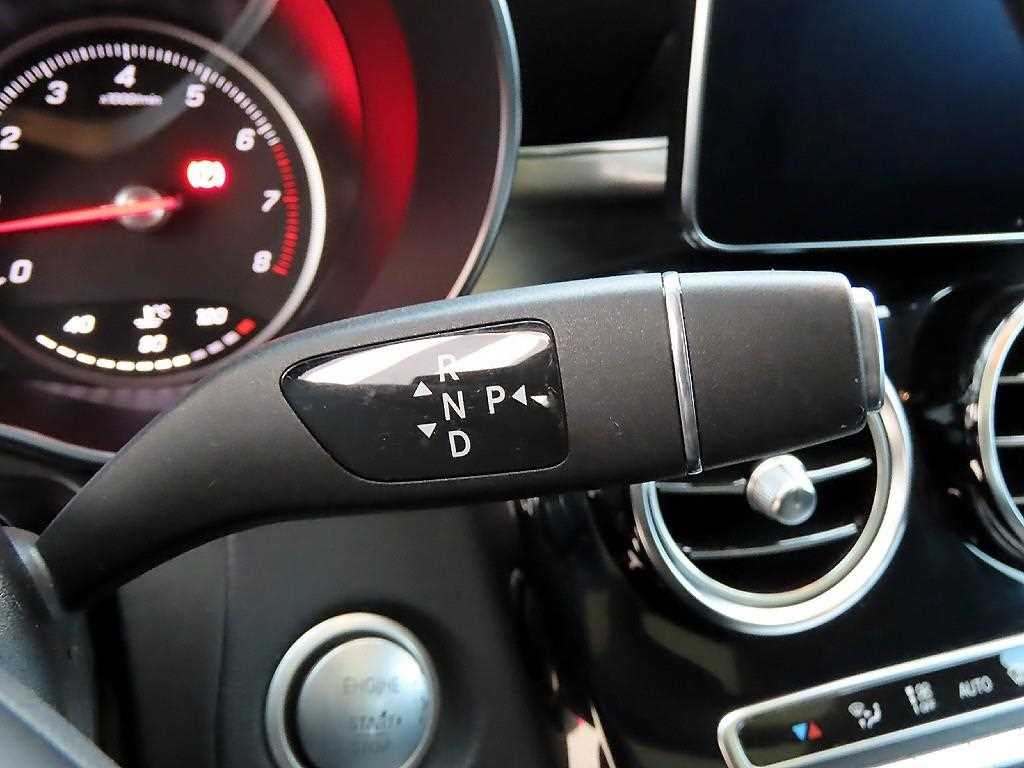 벤츠 GLC 클래스 GLC클래스 X253 GLC 300 4MATIC AMG LINE 이미지 11