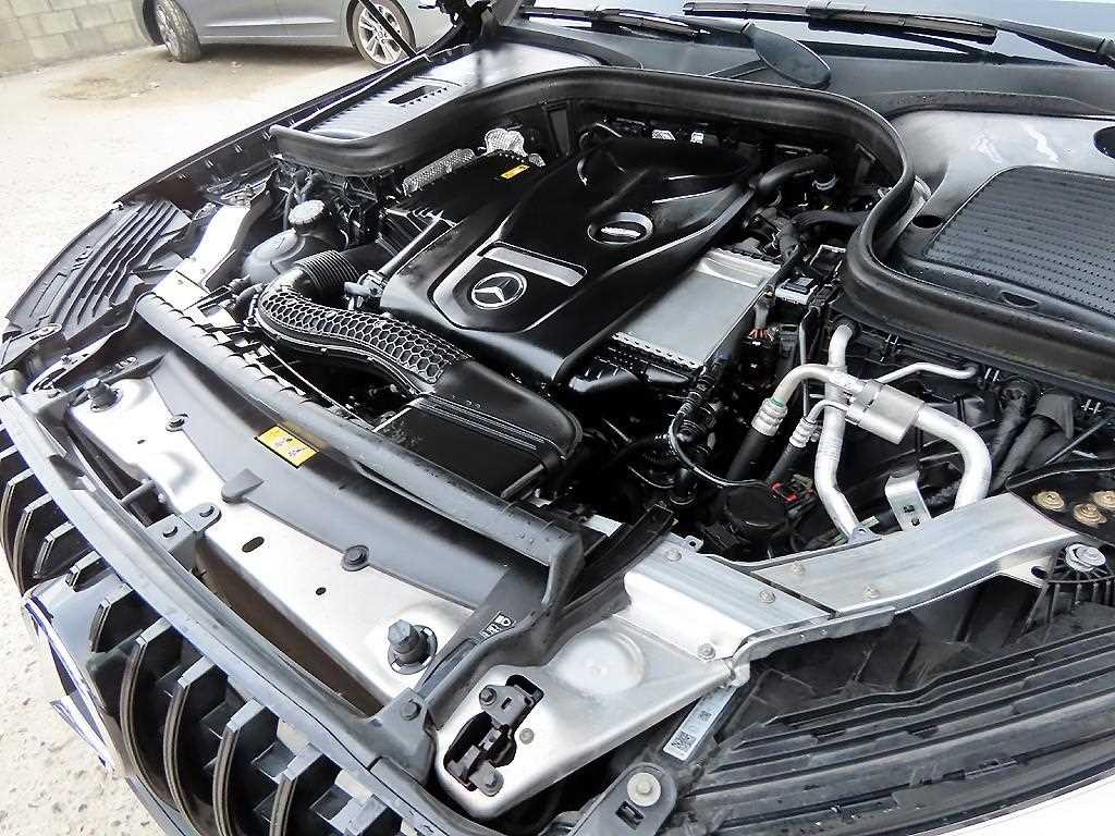 벤츠 GLC 클래스 GLC클래스 X253 GLC 300 4MATIC AMG LINE 이미지 19