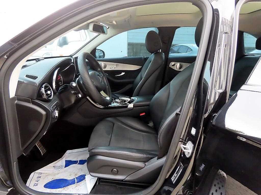 벤츠 GLC 클래스 GLC클래스 X253 GLC 300 4MATIC AMG LINE 이미지 5