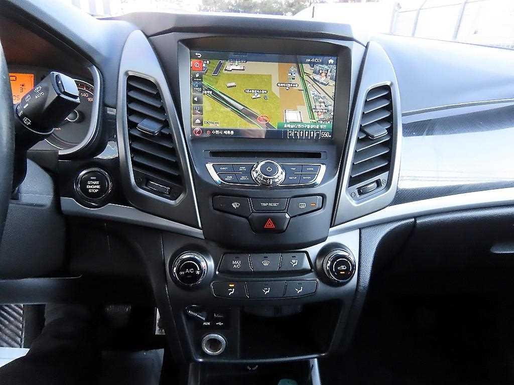 KG모빌리티(쌍용) 코란도 뉴스타일코란도C 2.2 RX 2WD 고급형 이미지 13