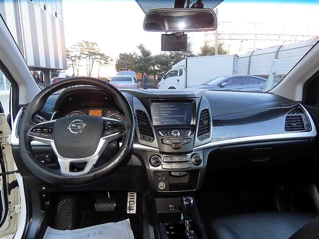KG모빌리티(쌍용) 코란도 뉴스타일코란도C 2.2 RX 2WD 고급형 이미지 7