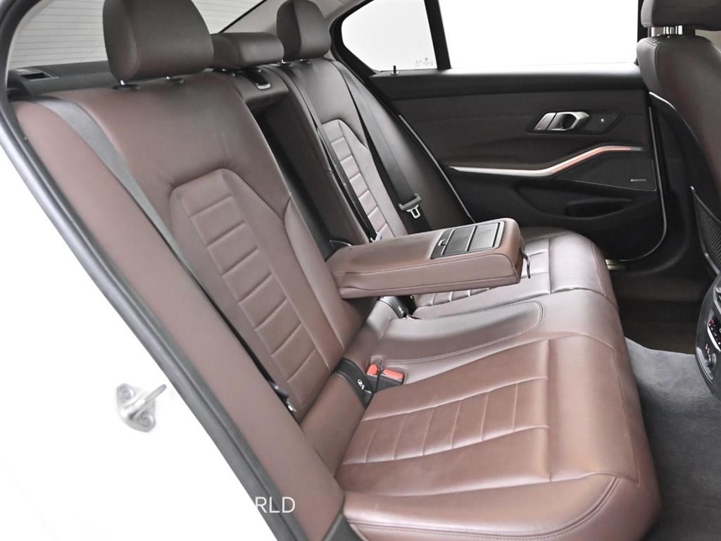 BMW 3시리즈 3시리즈 (G20) 320i 럭셔리 이미지 12