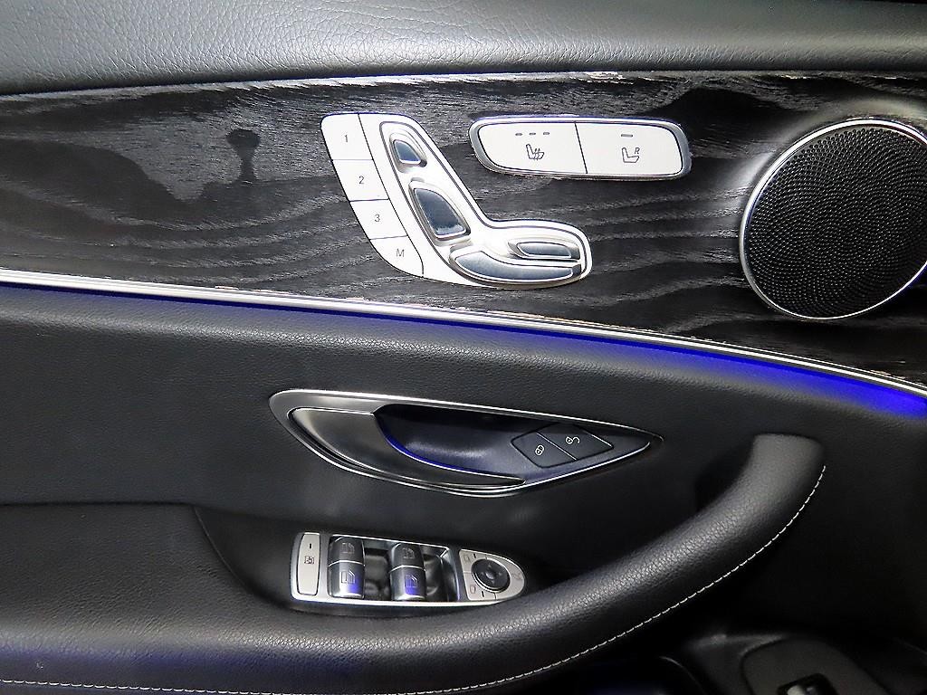 벤츠 E 클래스 E-클래스 W213 E200 아방가르드 이미지 14